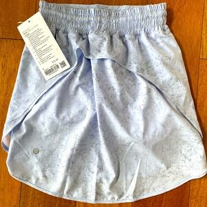 **Lululemon** Size 2 Hotty Hot HR Skirt Long
